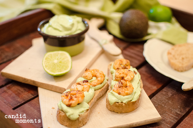 Avocado-Aufstrich mit Shrimps