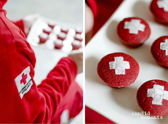 Rot-Kreuz-Red-Velvet-Cupcakes candid moments Silvia Hintermayer